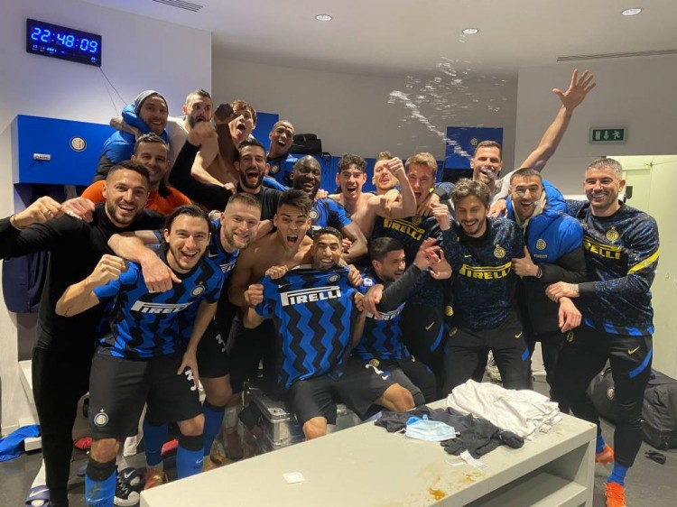 权后以三秒 权后以三秒